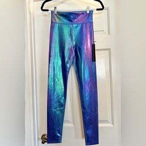 Carbon38 High Rise Full-Length Legging in Takara Shine